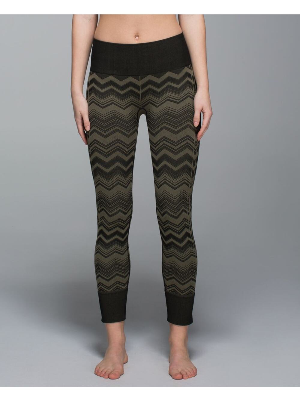 Lululemon Ebb To Street Leggings Heathered Fatigue Green Chevron size 8